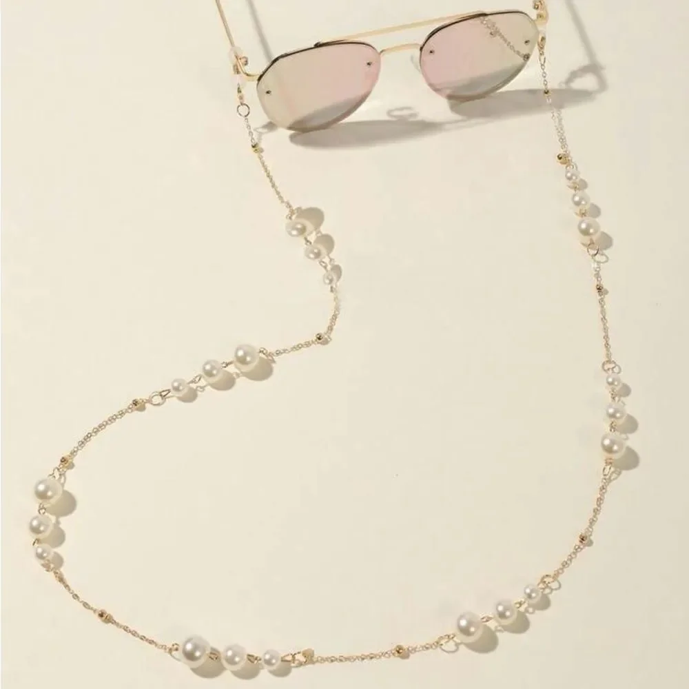 Elegant eye wear Chain R294